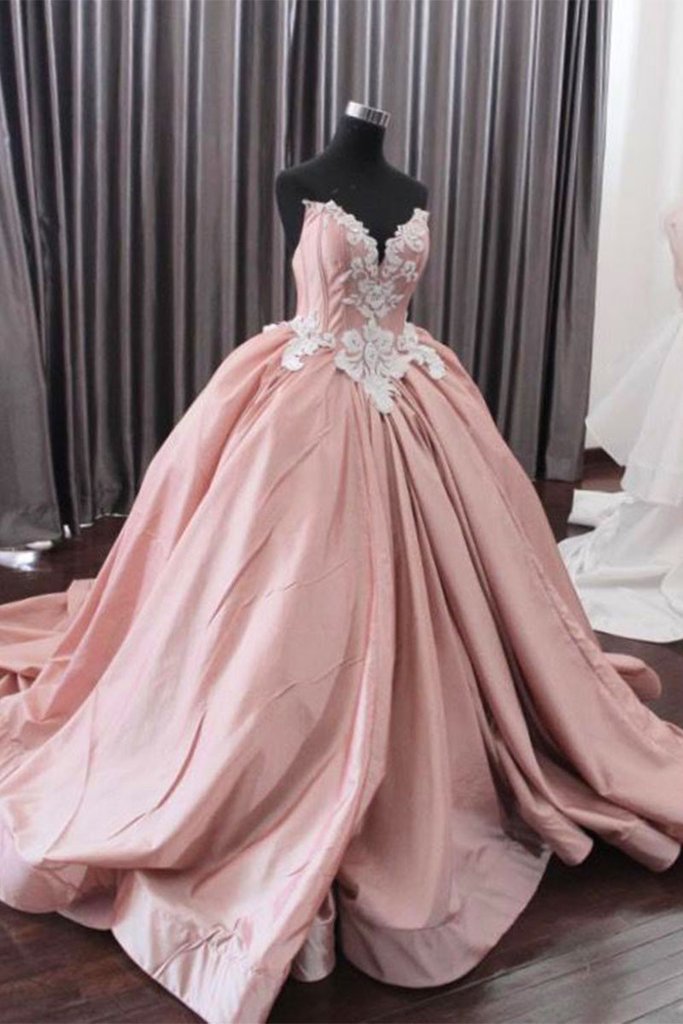 Fashion Ball Gown Sweetheart Pink Long Prom Dress With Appliques