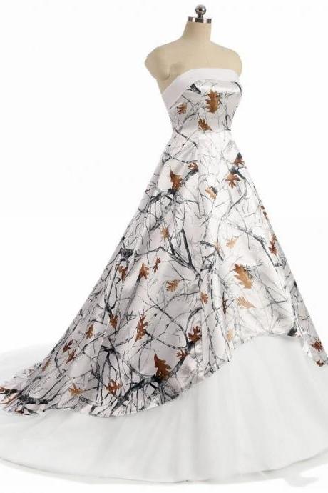 Vintage Long Wedding Dresses Leaves Patterns Strapless Backless Corset Back Court Train Bridal Gowns
