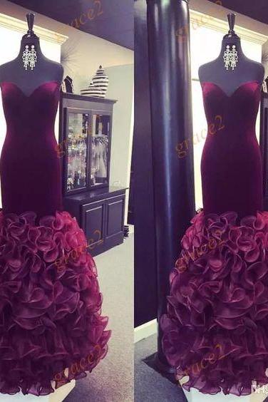 2023 Styles With Tiered Skirt And Sweetheart Neckline Real Pictures Burgundy Mermaid Pageant Dress